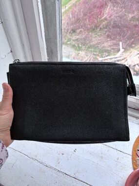 RUDSAK Black Saffiano Leather Clutch / Wallet – Excellent Condition